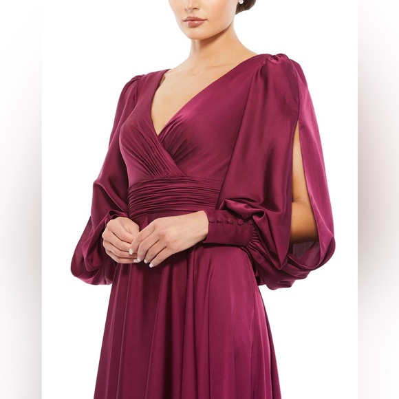 Mac Duggal SPIT BISHOP SIFFVE WRAP OVER FLOWY GOWN 67847 - Picture 3 of 16